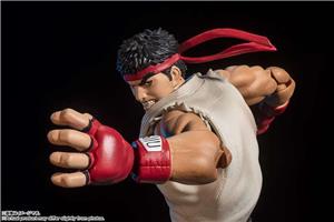 S.H. FIGUARTS - STREET FIGHTER RYU OUTFIT 2