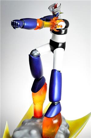 hl-pro-mazinga-z-20inc-statue-offerta