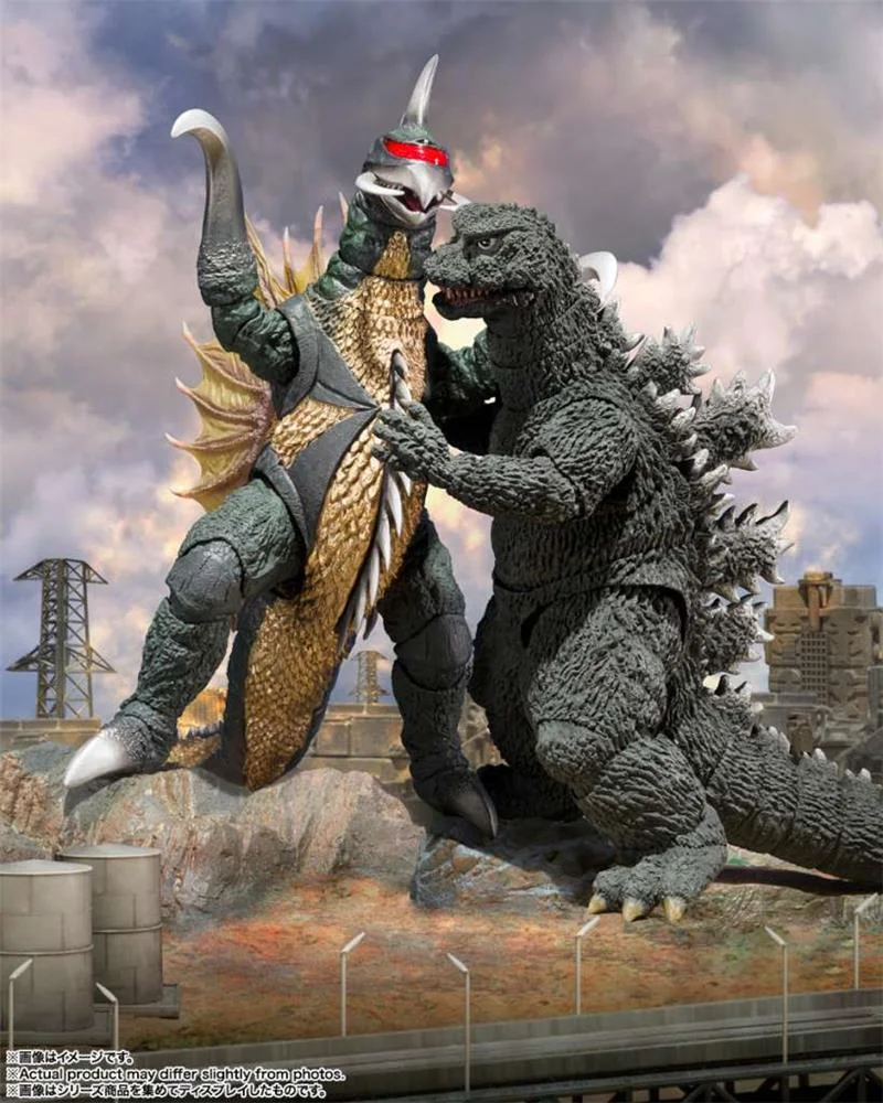 S.H.MONSTERARTS - GODZILLA 1972 GODZILLA VS. GIGAN