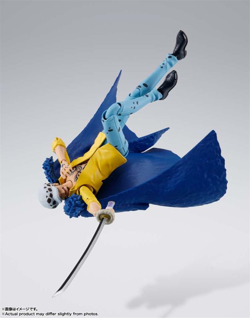 S.H. FIGUARTS - ONE PIECE TRAFALGAR LAW RAID ON ONIGASHIMA