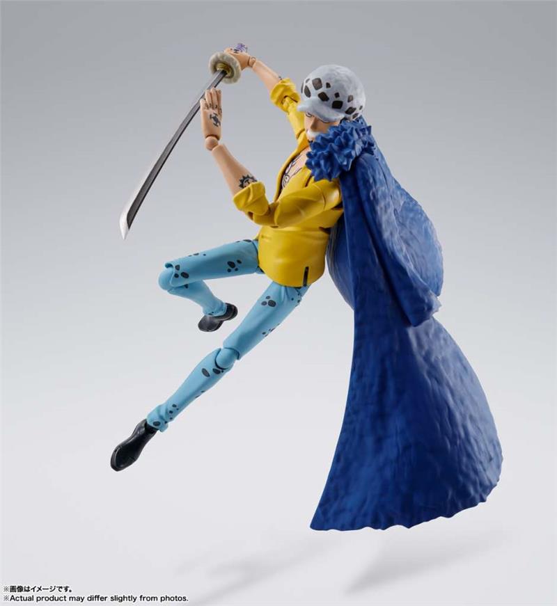 S.H. FIGUARTS - ONE PIECE TRAFALGAR LAW RAID ON ONIGASHIMA