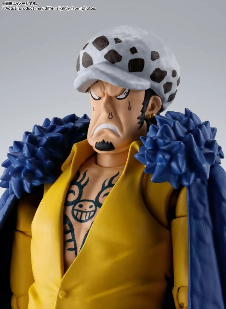 S.H. FIGUARTS - ONE PIECE TRAFALGAR LAW RAID ON ONIGASHIMA