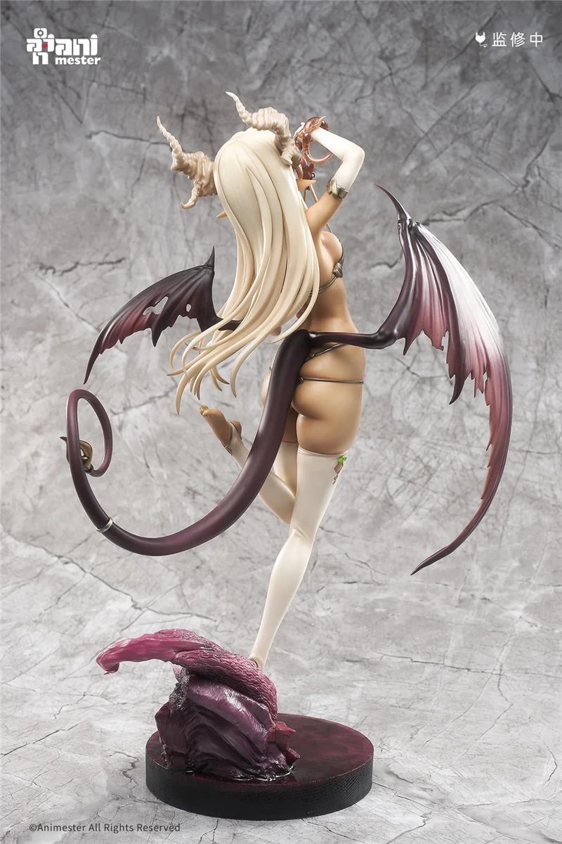 1/7 LITTLE DEMON MOEMOEKO