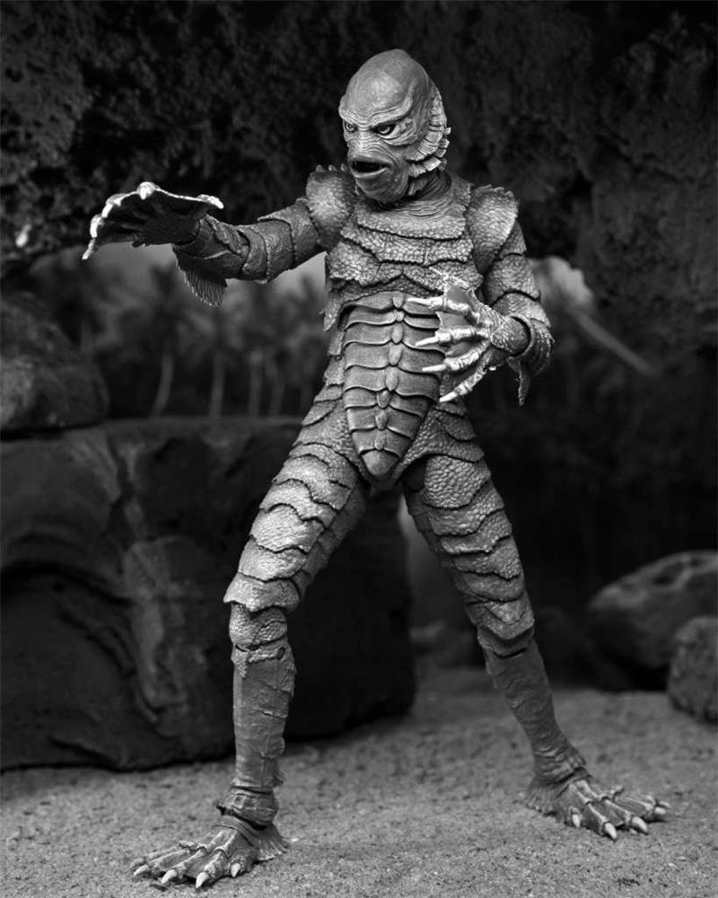NECA - UM CREATURE BLACK LAGOON ULT B&W