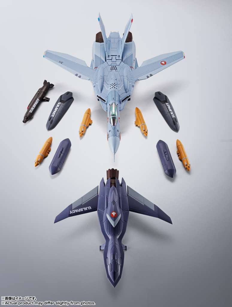 HI-METAL-R - MACROSS VF-0A PHOENIX(SHIN KUDO USE) & QF-2200D-B GHOST