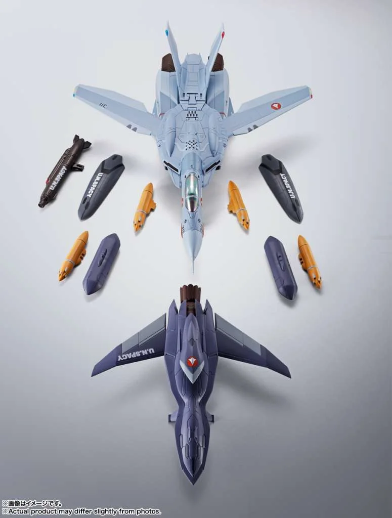 HI-METAL-R - MACROSS VF-0A PHOENIX(SHIN KUDO USE) & QF-2200D-B GHOST