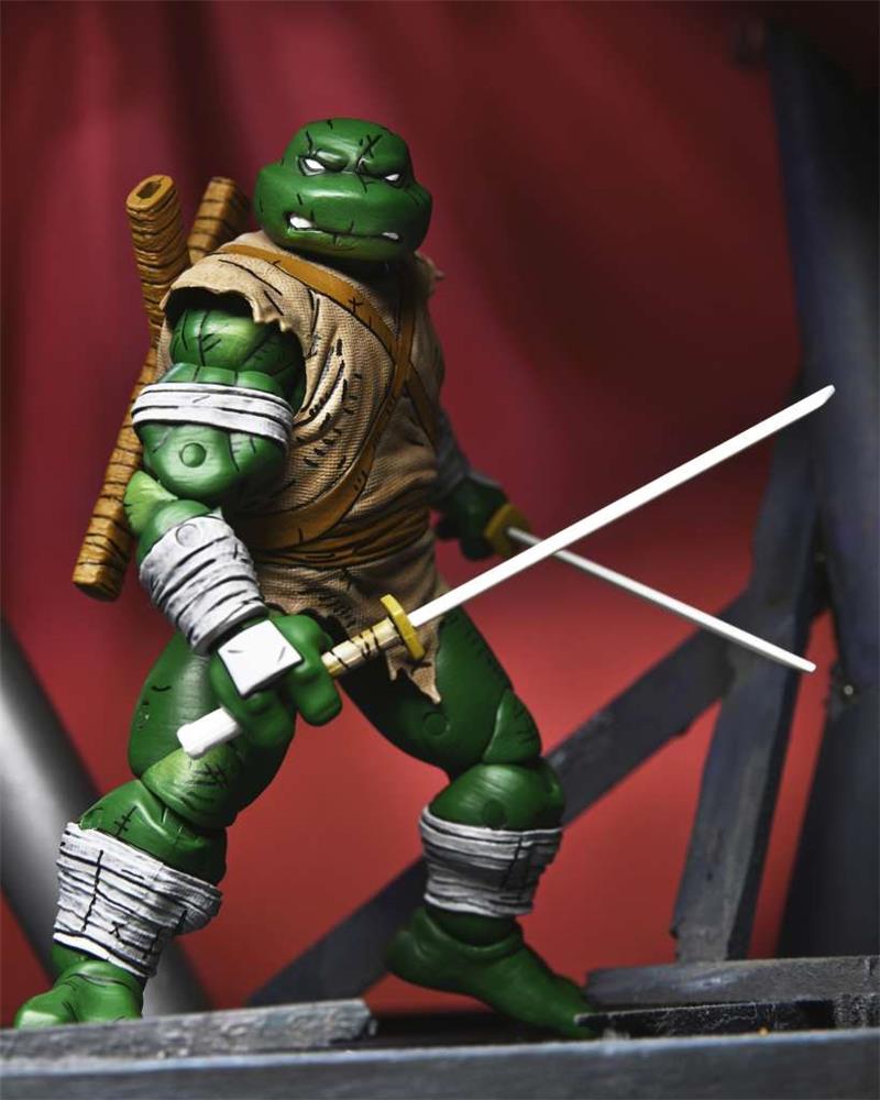 NECA - TMNT MIRAGE MICHELANGELO WANDERER
