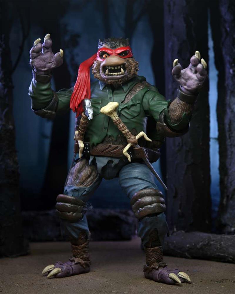 NECA - UM X TMNT RAPHAEL AS WOLFMAN ULTIMATE