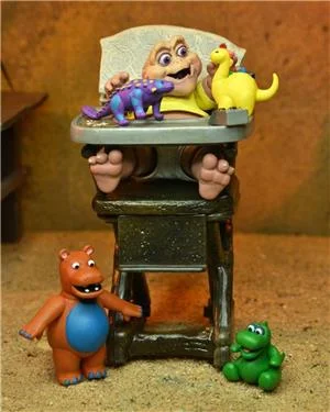 neca-dinosaurs-baby-sinclair-ultimate