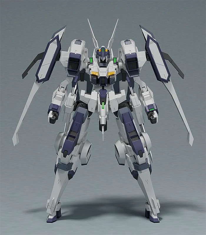 MODEROID - TITANOMACHIA EDELSTEIN 2