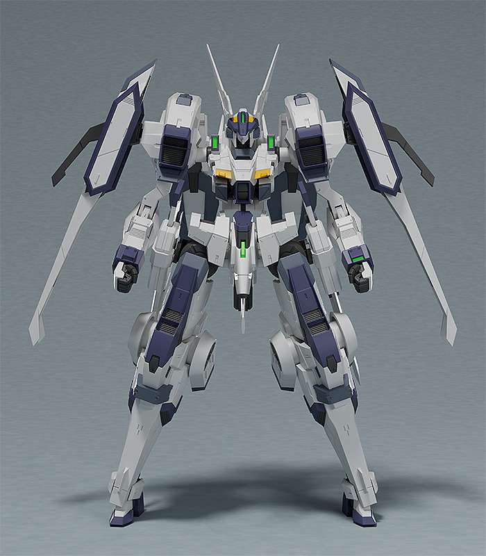 MODEROID - TITANOMACHIA EDELSTEIN 2