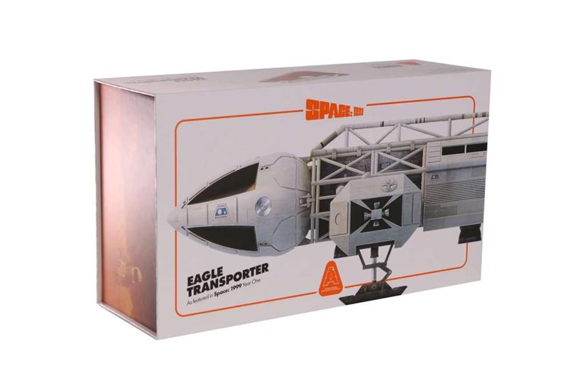 SPACE 1999 EAGLE TRANSPORTER COLLECTIBLE SPECIAL LTD ED