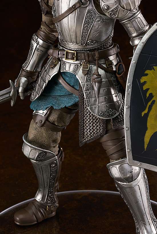 POP UP PARADE SP - DEMONS SOULS PS5 FLUTED ARMOR