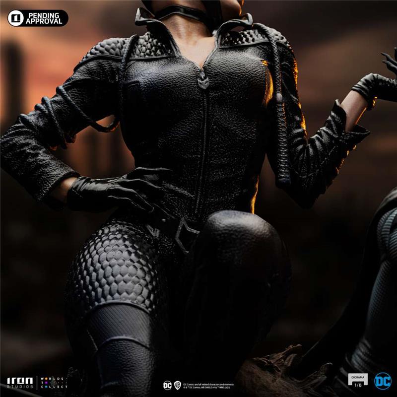 1/6 BATMAN & CATWOMAN DIORAMA