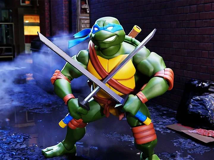 TMNT ULTIMATES! W12 LEONARDO ANIMATED 2003