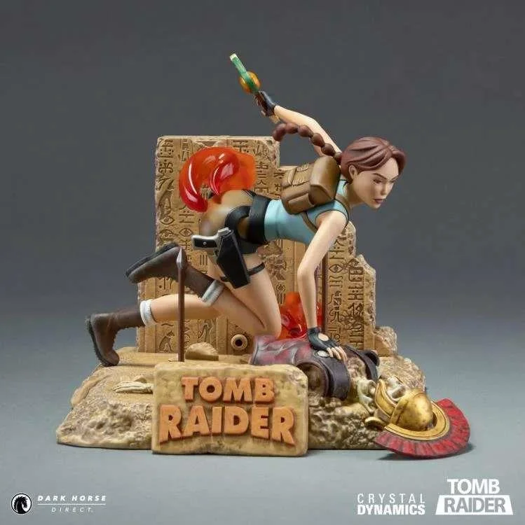 TOMB RIDER LARA CROFT CLASSIC ERA PVC ST