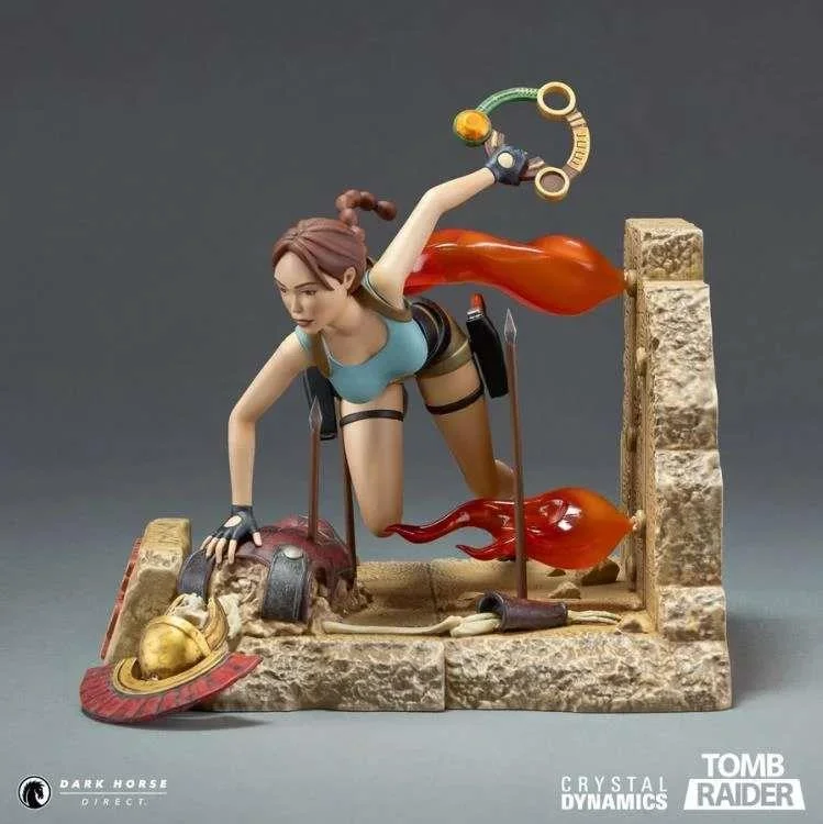 TOMB RIDER LARA CROFT CLASSIC ERA PVC ST