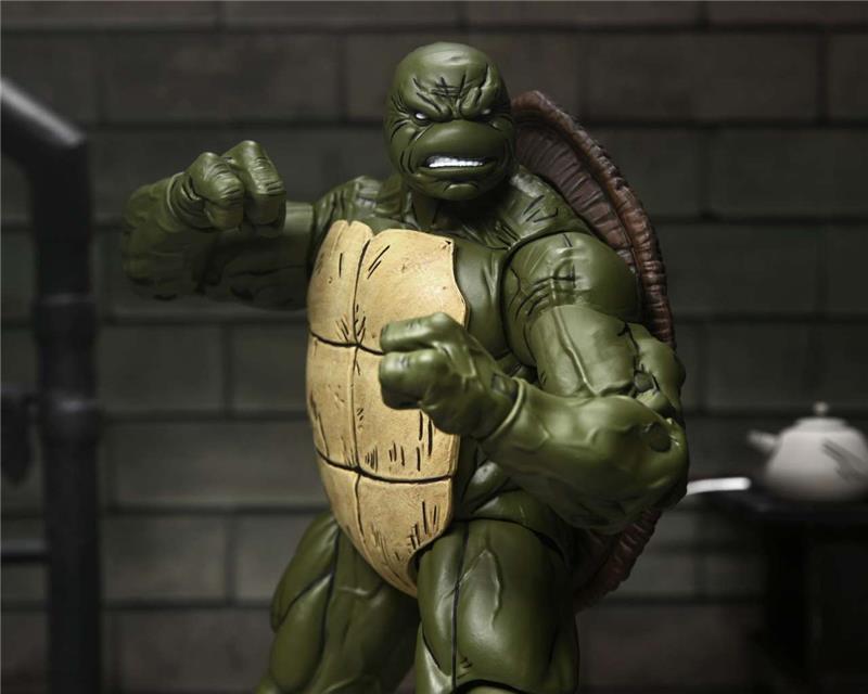 NECA - TMNT LAST RONIN BATTLE DAMAGED RONIN