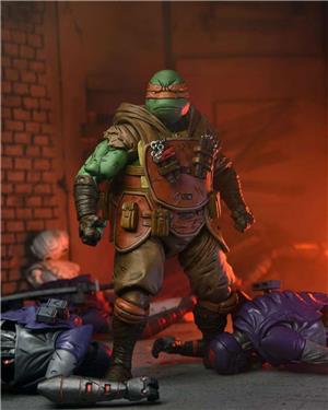 neca-tmnt-last-ron-ult-flashb-michelangelo