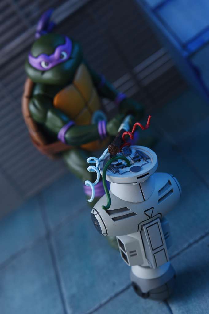 NECA - TMNT CARTOON ULTIMATE DONATELLO VHS