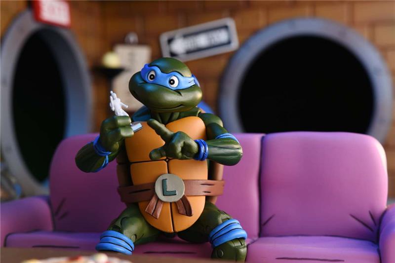 NECA - TMNT CARTOON ULTIMATE LEONARDO VHS