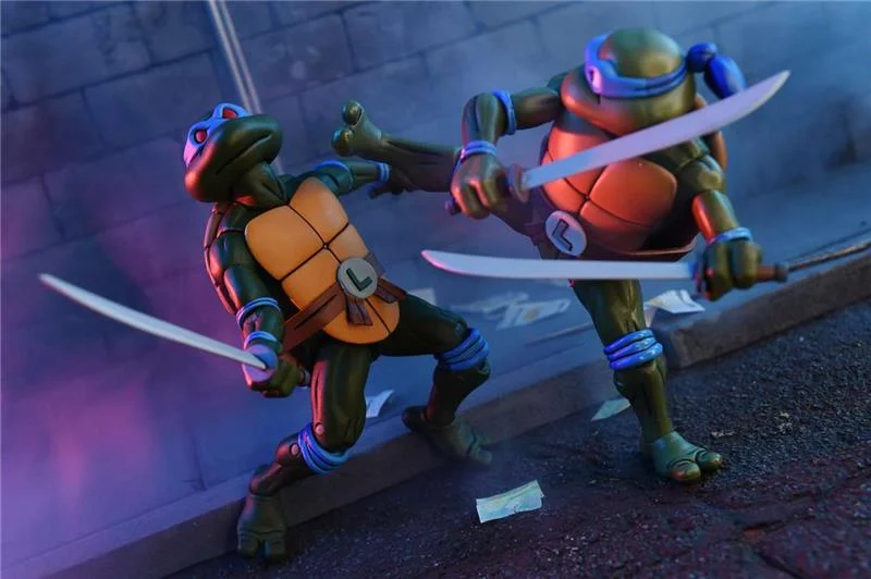 NECA - TMNT CARTOON ULTIMATE LEONARDO VHS