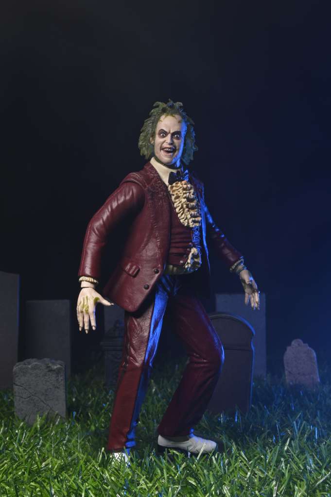 NECA - BEETLEJUICE 1988 RED TUXEDO