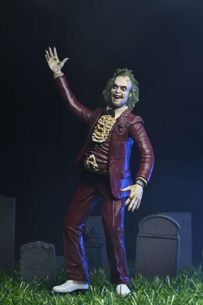 NECA - BEETLEJUICE 1988 RED TUXEDO