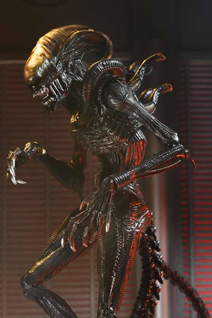 ALIEN ROMULUS SCORCHED XENOMORPH ULTIMATE