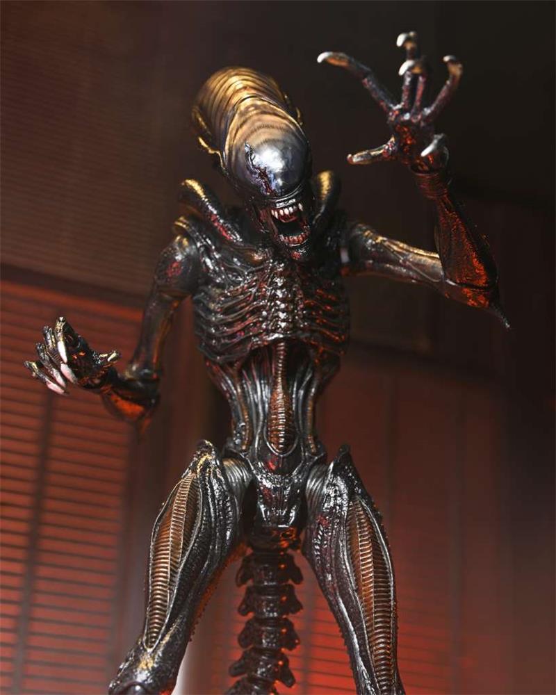 ALIEN ROMULUS SCORCHED XENOMORPH ULTIMATE