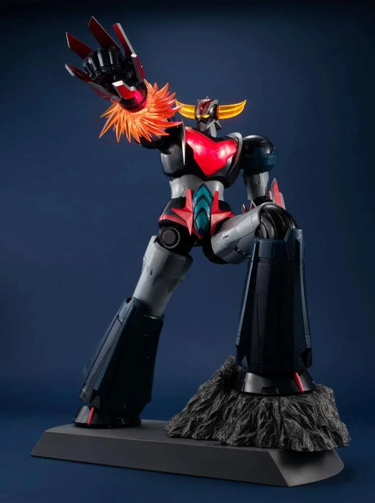 UA MECHANICAL GRENDIZER U FIGURE