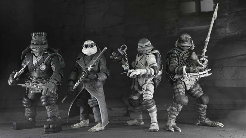 UM X TMNT TURTLES BLACK & WHITE 4PACK AF