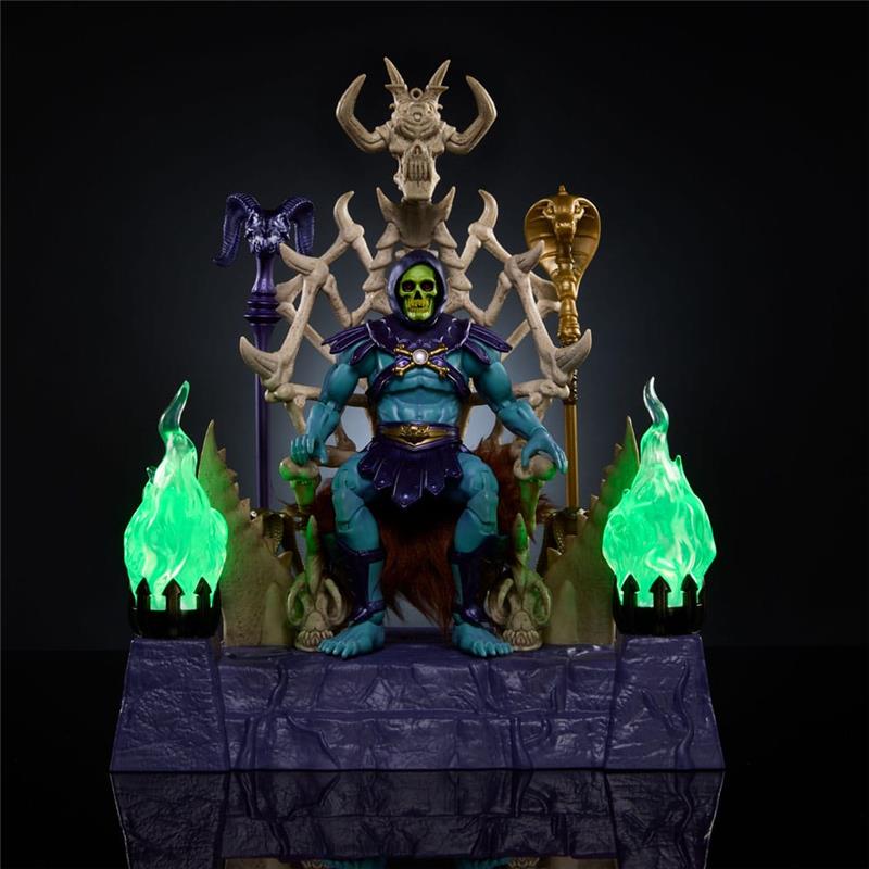 MASTERS OF THE UNIVERSE - NEW ETERNIA MASTERVERSE SKELETOR & THRONE