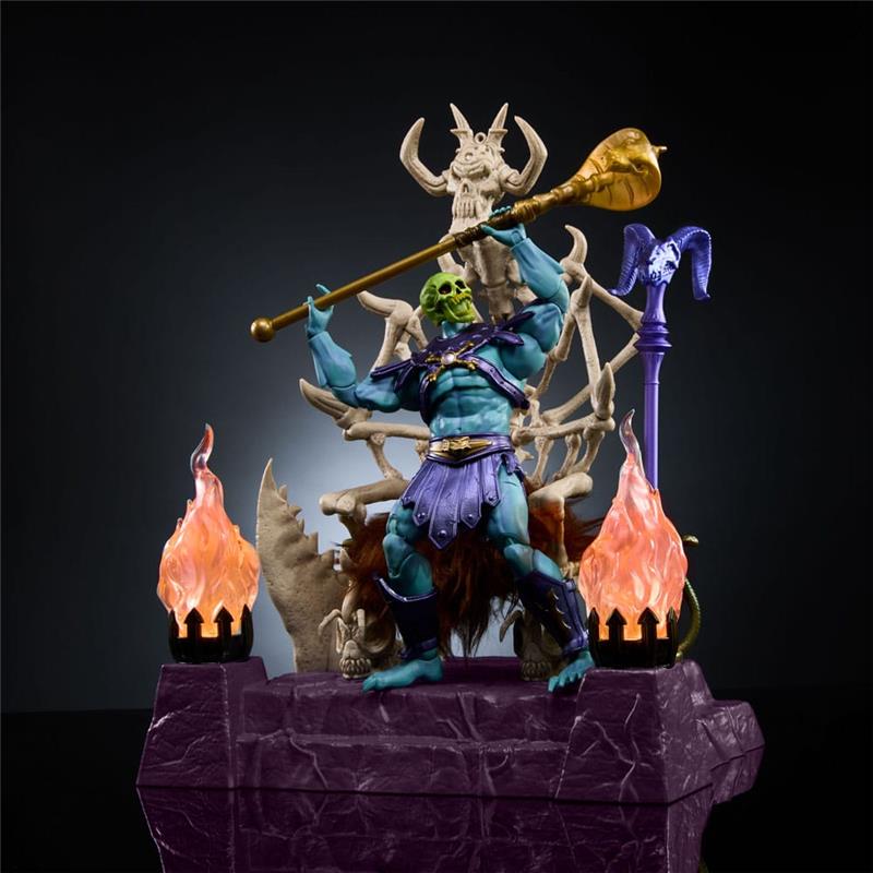 MASTERS OF THE UNIVERSE - NEW ETERNIA MASTERVERSE SKELETOR & THRONE
