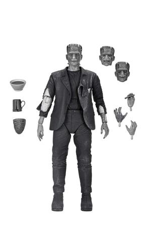 neca-um-bride-frankenstein-monster-ult-bandw