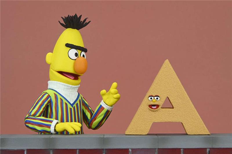 NECA - SESAME STREET BERT ULTIMATE