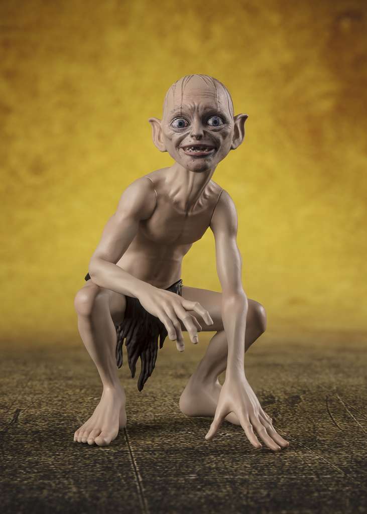 S.H. FIGUARTS - LORD OF THE RINGS FELLOWSHIP FRODO BAGGINS & GOLLUM SET