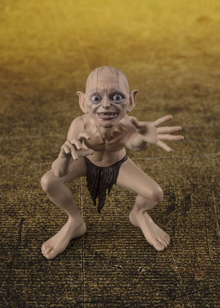 S.H. FIGUARTS - LORD OF THE RINGS FELLOWSHIP FRODO BAGGINS & GOLLUM SET