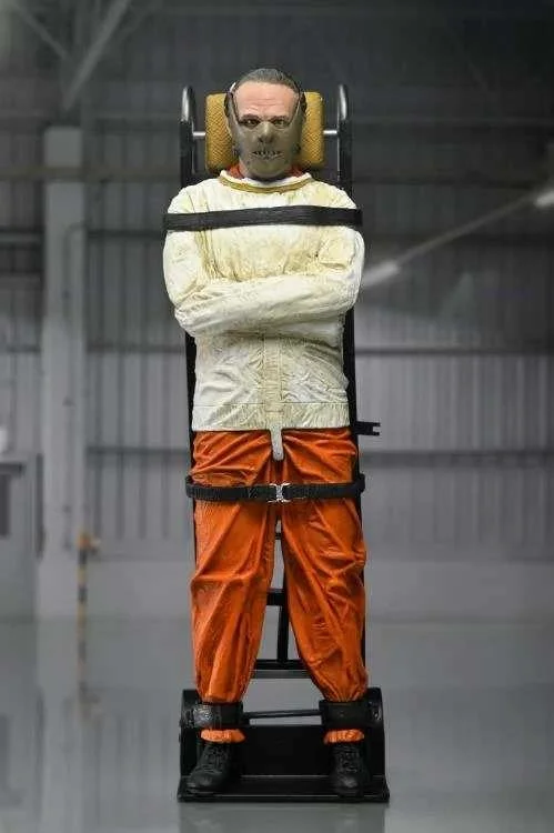 NECA - SILENCE OF THE LAMB DR HANNIBAL LECTER MASKED