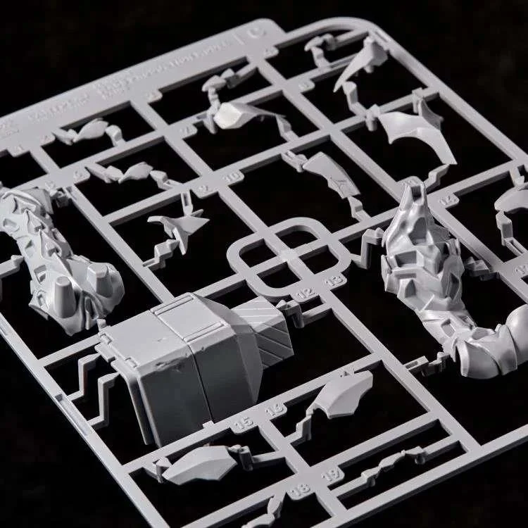 EVANGELION MASS PRODUCTION MACHINE ARTPLA MODEL KIT