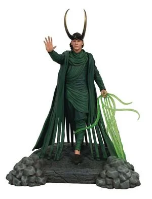 diamond-marvel-gallery-disney-plus-time-lord-loki-statue