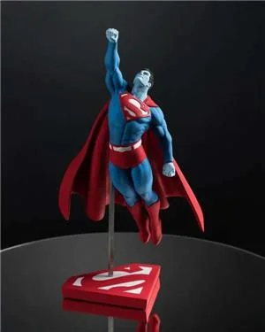 mcfarlane-superman-red-blue-gfrank-statue