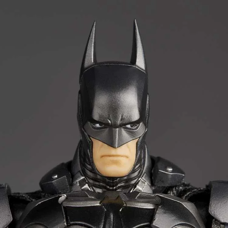 REVOLTECH A.Y. DC BATMAN ARKHAM KNIGHT