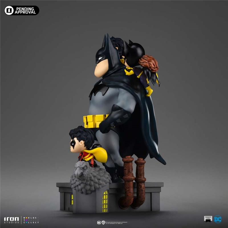 BATMAN FAMILY ANIMATED ICONS STATUE