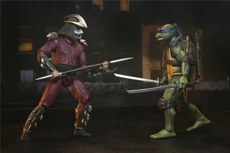 NECA - TMNT 1990 ROOF TOP BATTLE SHREDDER VS LEO 2-PACK