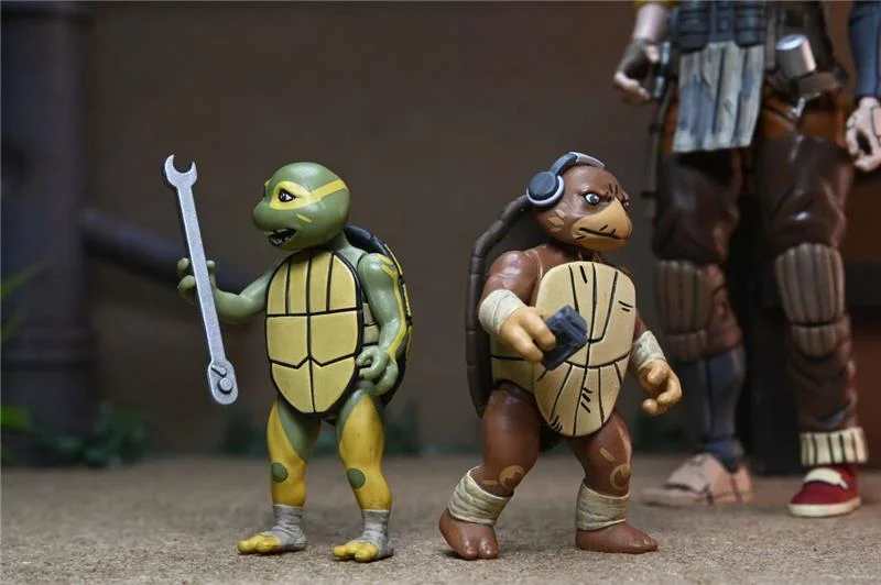 NECA - TMNT LAST RONIN LOST YEARS GRAMMY APRIL BABY YI MOJA