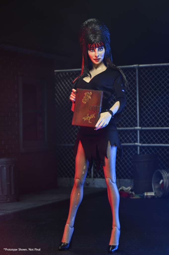 NECA - ELVIRA COMMANDO ELVIRA CLOTHED