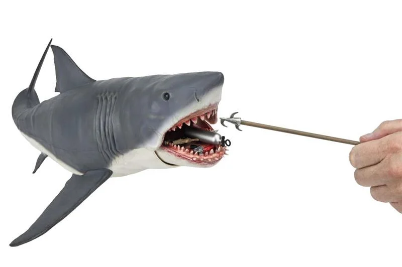 THE GAME JAWS 50TH JAWS 12"" HEAD TAIL