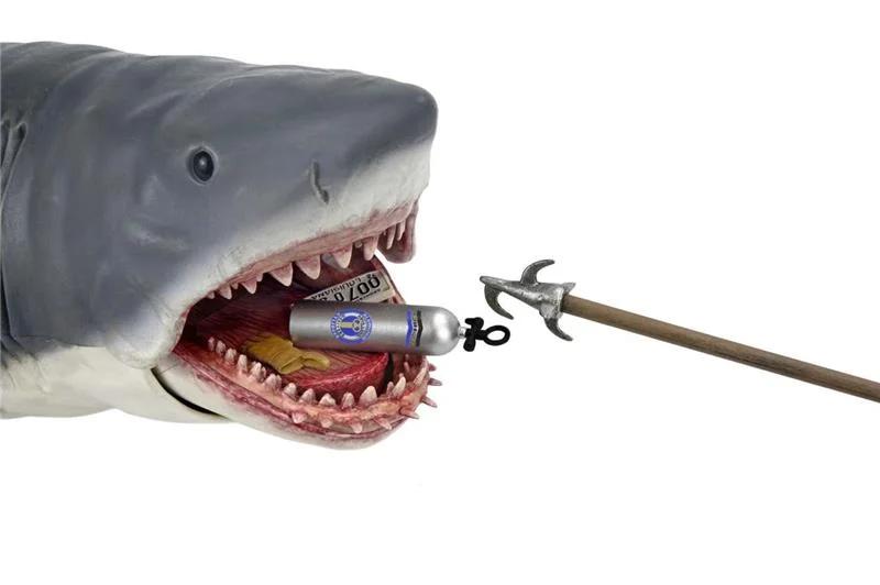 THE GAME JAWS 50TH JAWS 12"" HEAD TAIL