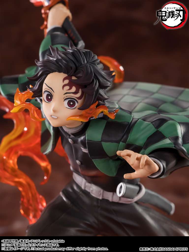 FIGUARTS ZERO - DEMON SLAYER TANJIRO KAMADO KYOJURO RENGOKU SWORD GUARD
